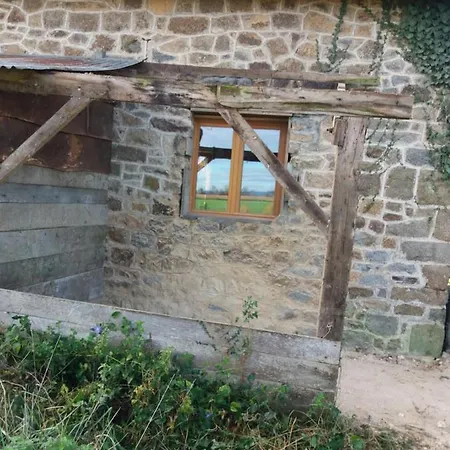 Charming Secluded French Country Cottage بيت للعطل *